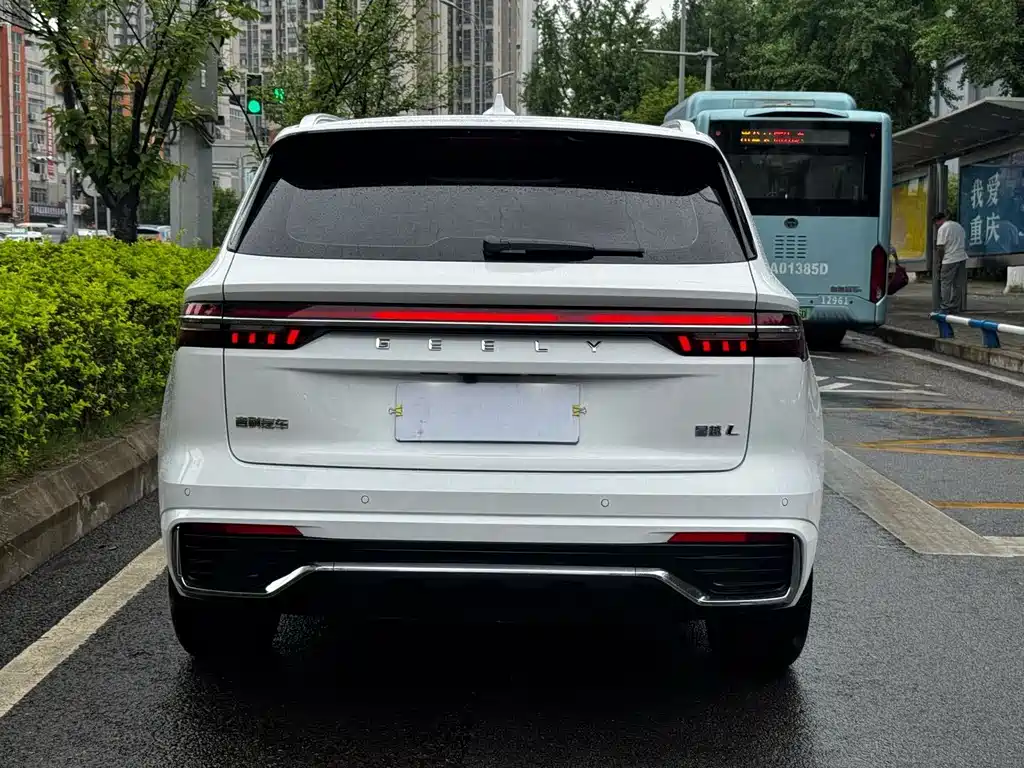 Geely Xingyue L 2022 — фото 23