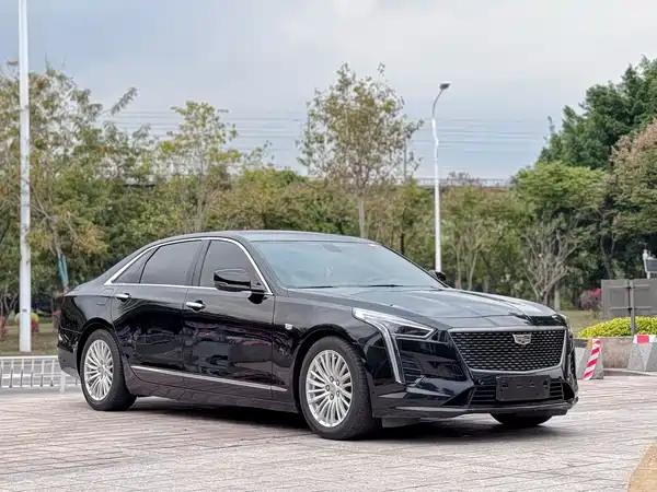 Cadillac CT6 2021