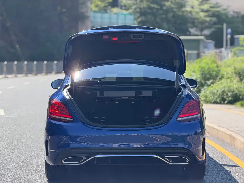 Mercedes-Benz C-Class 2020 — фото 13