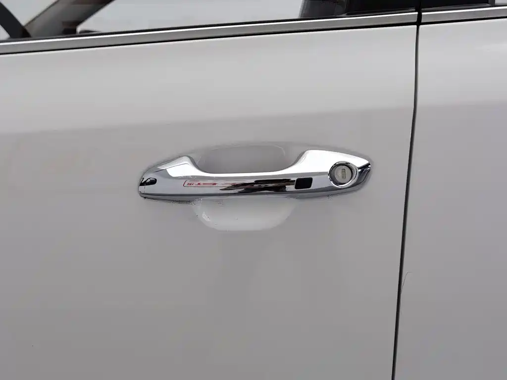 Kia KX Cross 2018 — фото 18