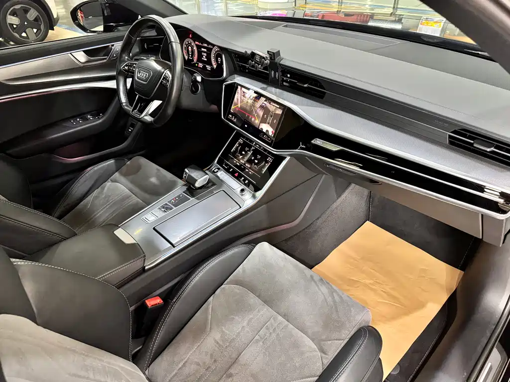 Audi A6L 2023 — фото 19