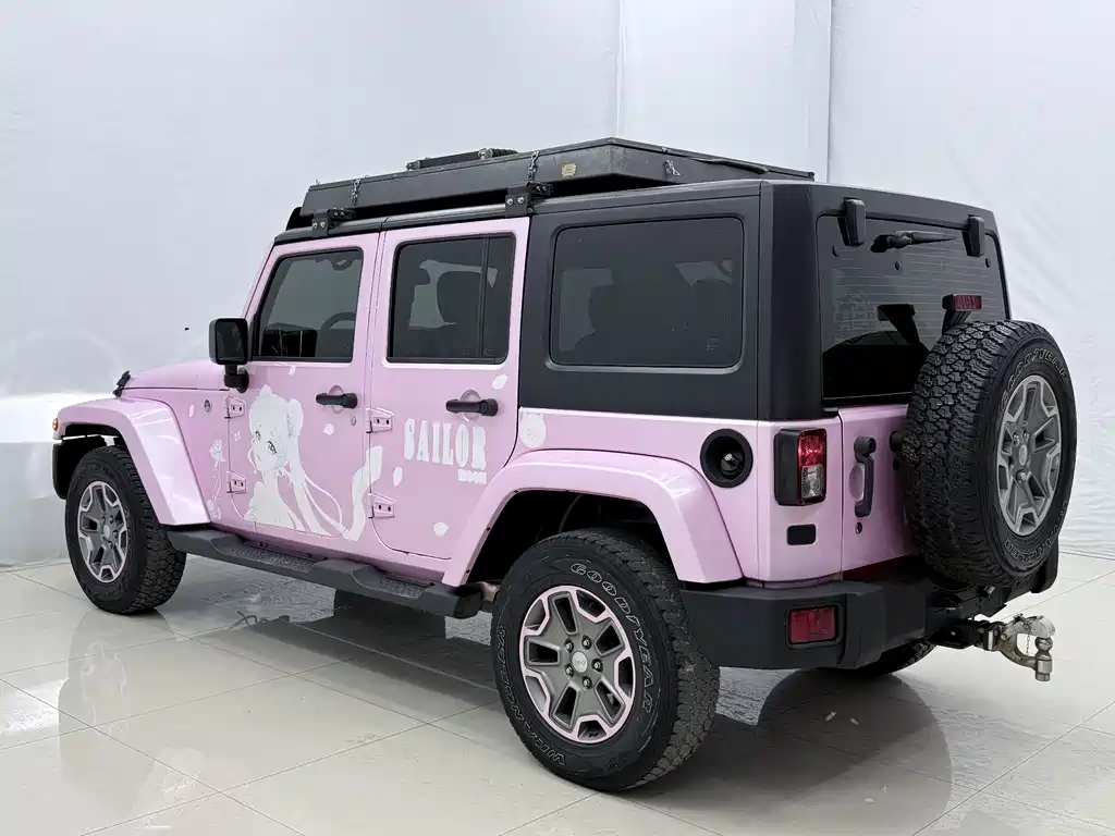 Jeep Wrangler 2018 — фото 15