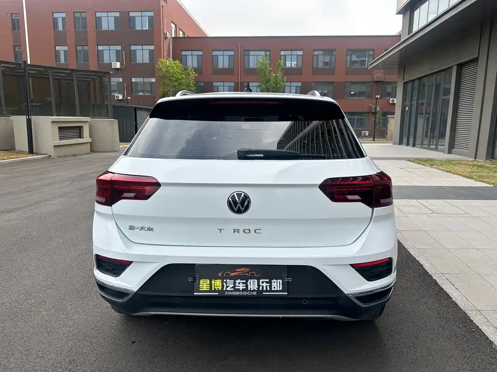 Volkswagen T-Roc 2022 — фото 6