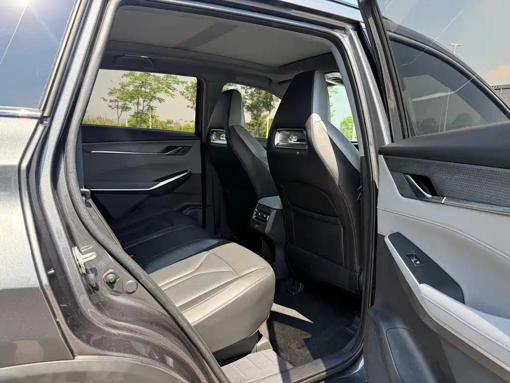 Changan CS75 PLUS 2022 — фото 11