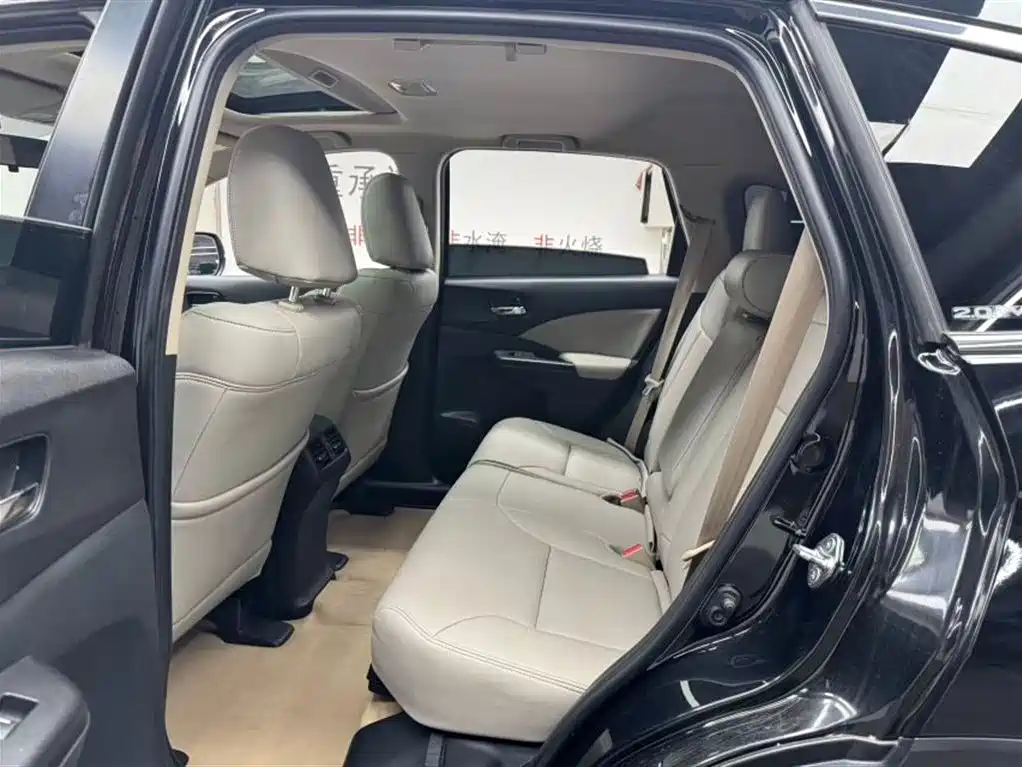 Honda CR-V 2016 — фото 8