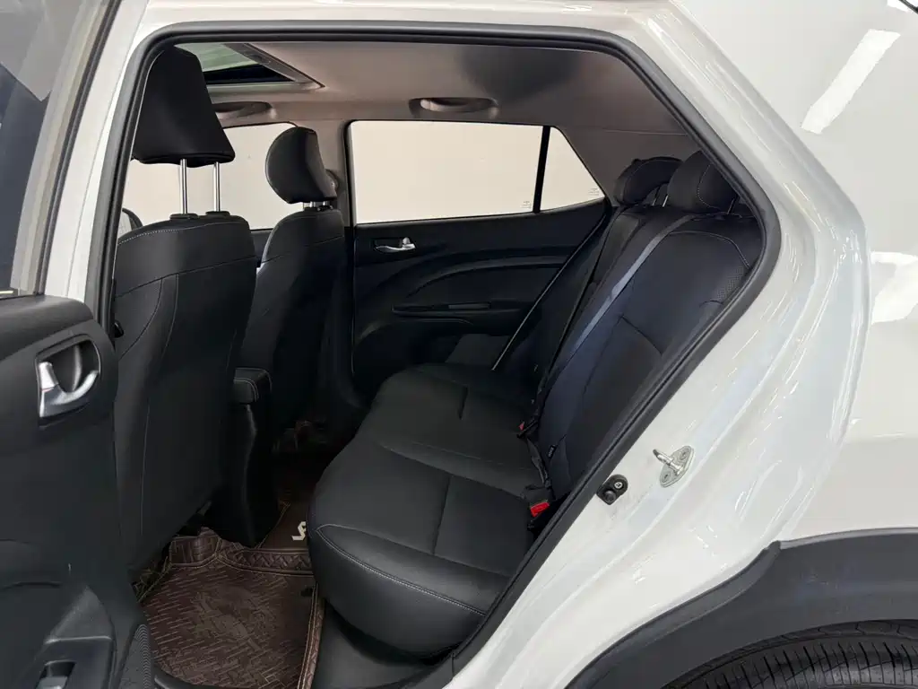 Kia KX1 2022 — фото 9