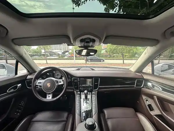 Porsche Panamera 2014