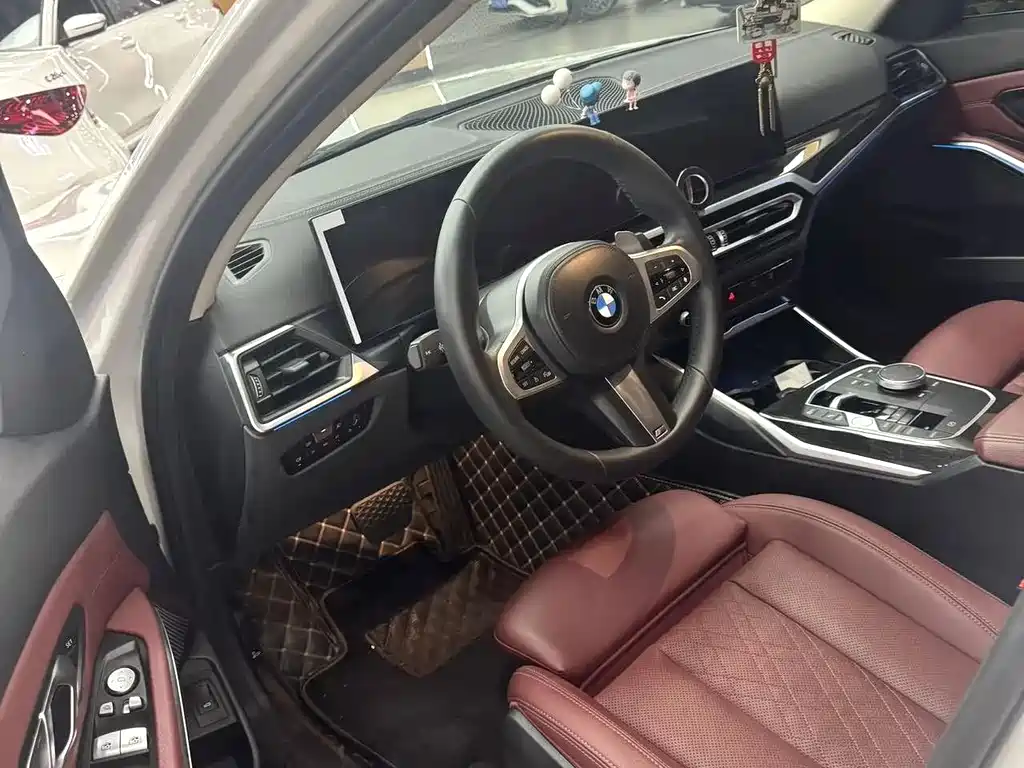 BMW 3 Series 2023