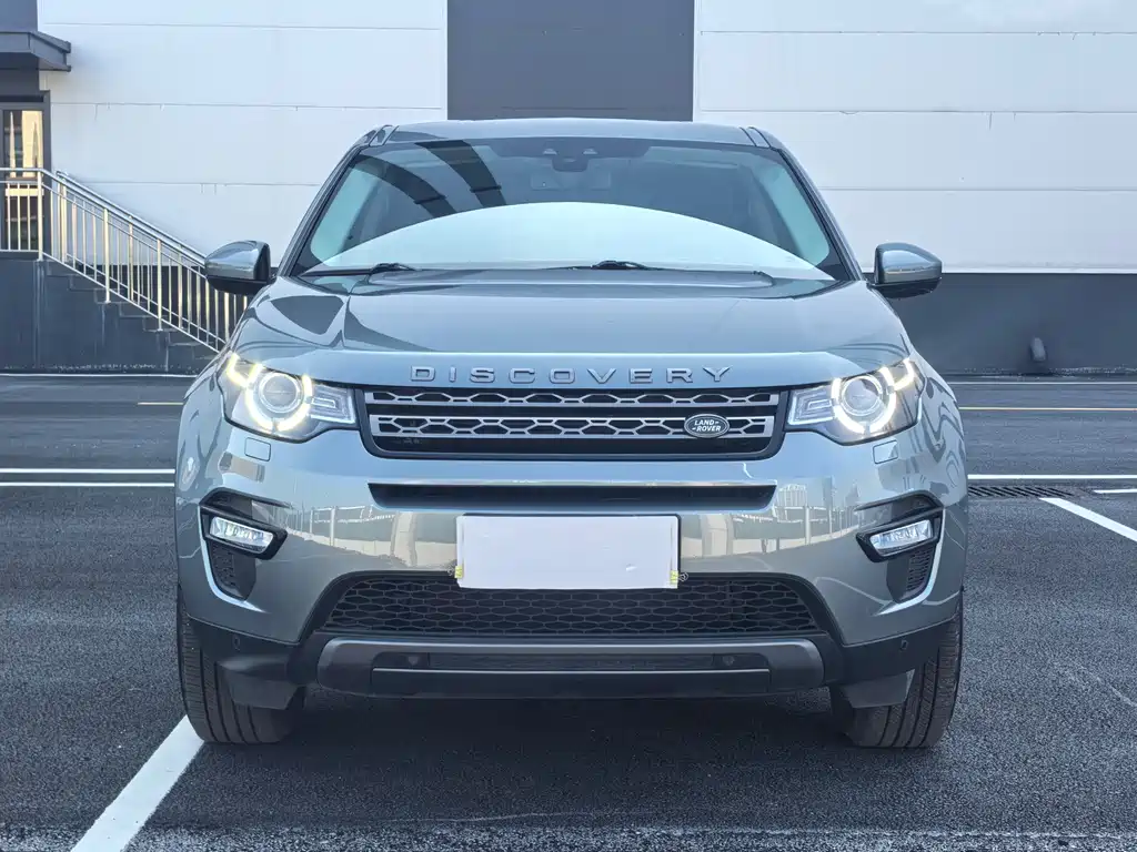 Land Rover Discovery Sport 2019 — фото 2