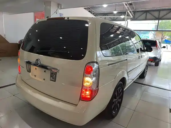 Buick GL8 2014