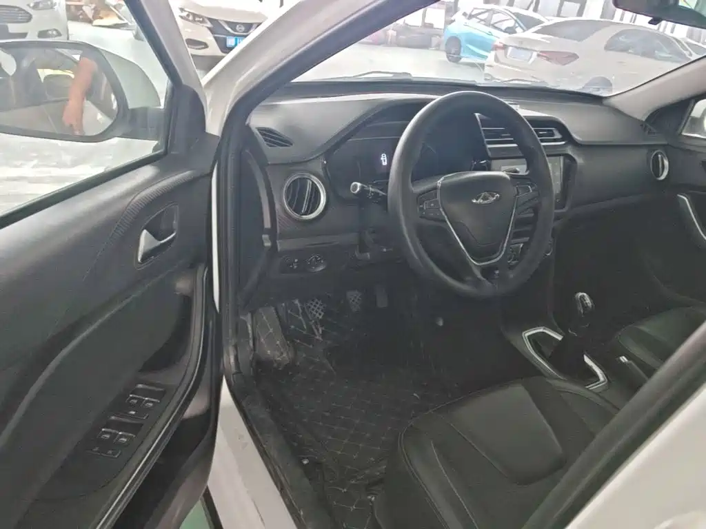 Chery Tiggo 3x 2019 — фото 16
