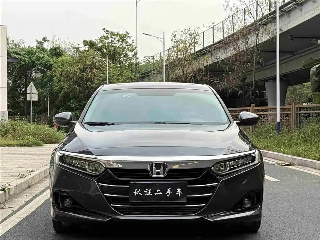 Honda Accord 2022 — фото 1