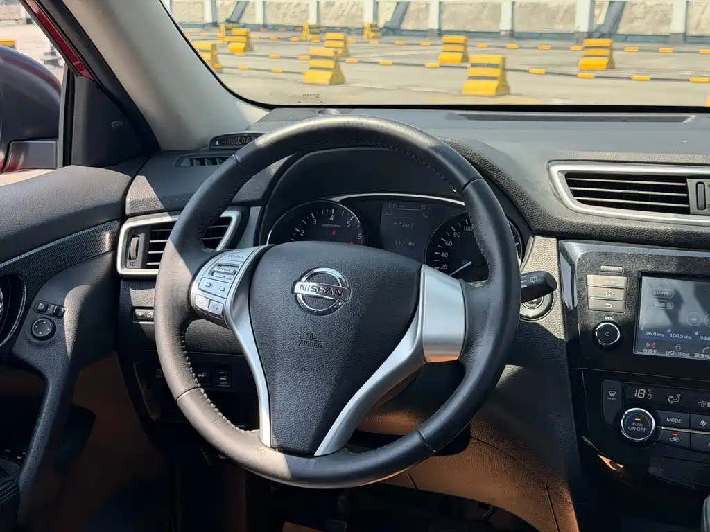 Nissan X-Trail 2016