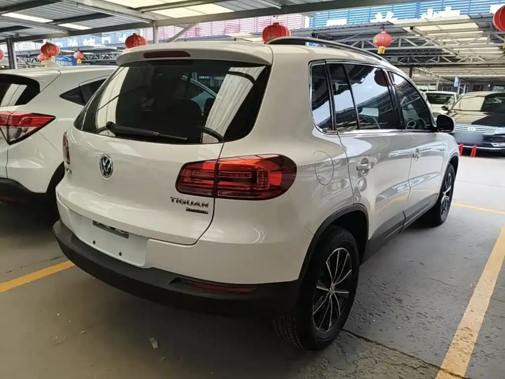 Volkswagen Tiguan 2016 — фото 7