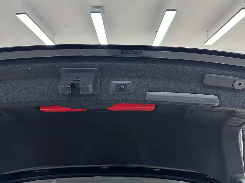 Audi A6L 2022 — фото 22