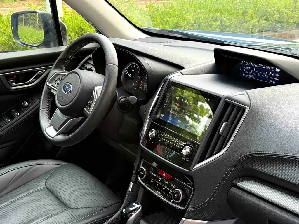 Subaru Forester 2021 — фото 18
