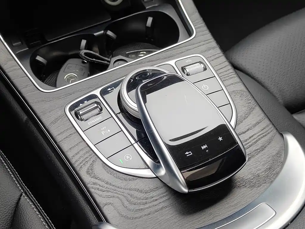 Mercedes-Benz C-Class 2017 — фото 14