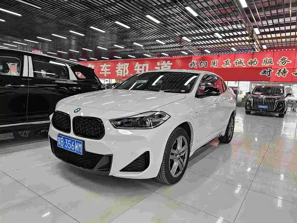 BMW X2 2023 — фото 1