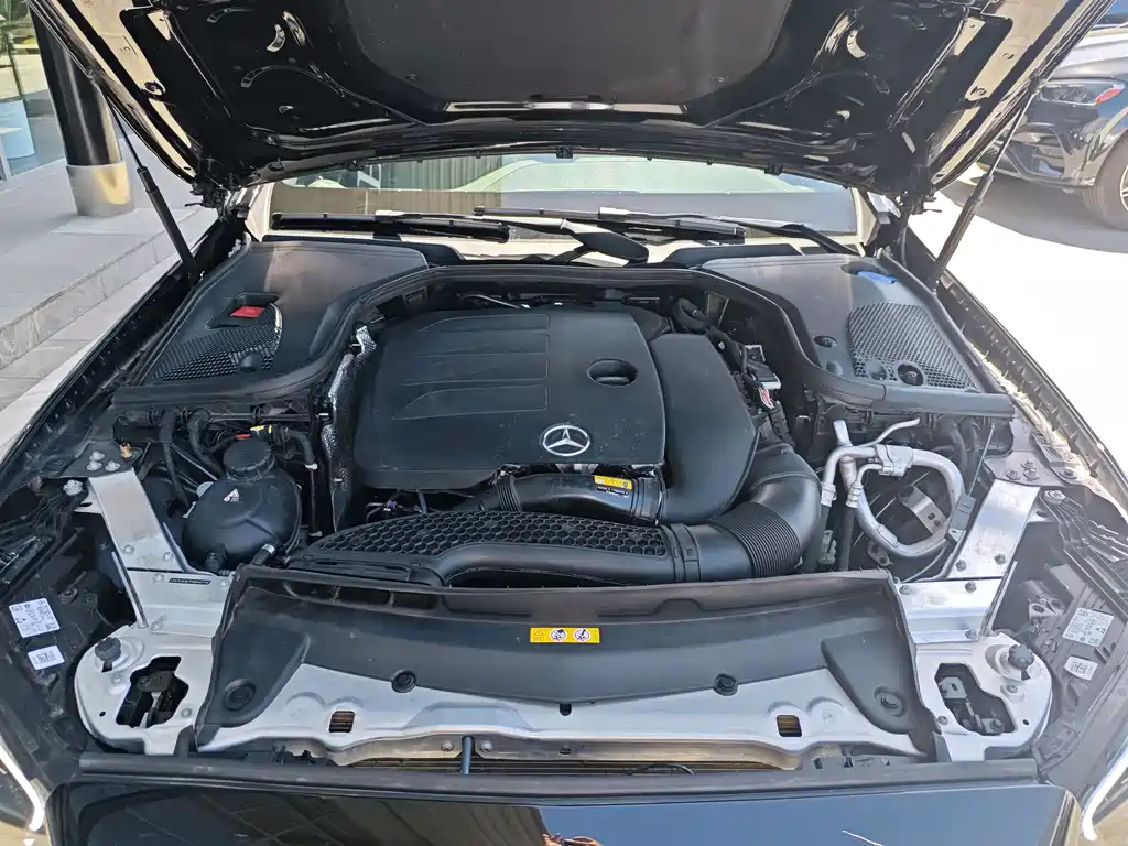 Mercedes-Benz E-Class 2023 — фото 15
