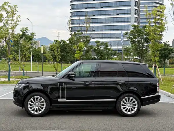 Land Rover Range Rover 2022