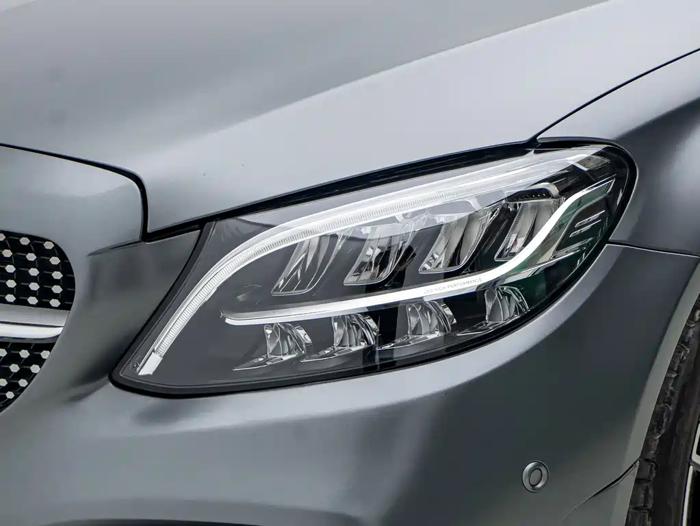 Mercedes-Benz C-Class 2019 — фото 10