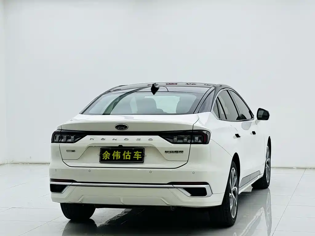 Ford Mondeo 2023 — фото 7