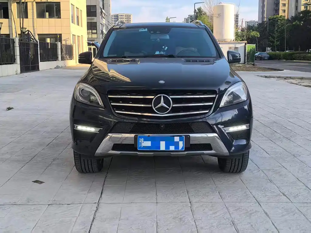 Mercedes-Benz M-Class 2014
