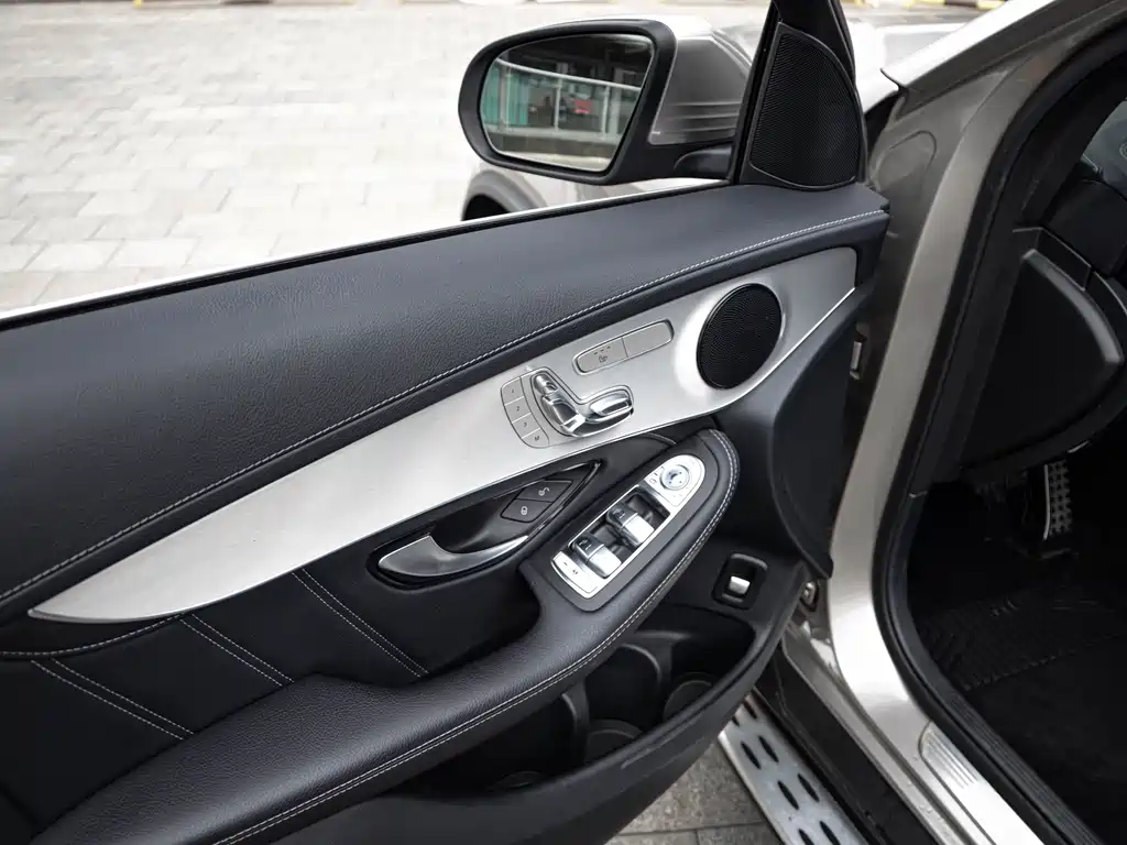 Mercedes-Benz GLC AMG 2020 — фото 13