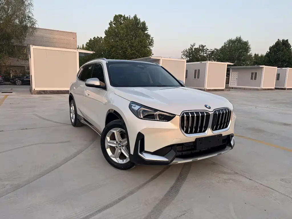BMW X1 2023 — фото 3