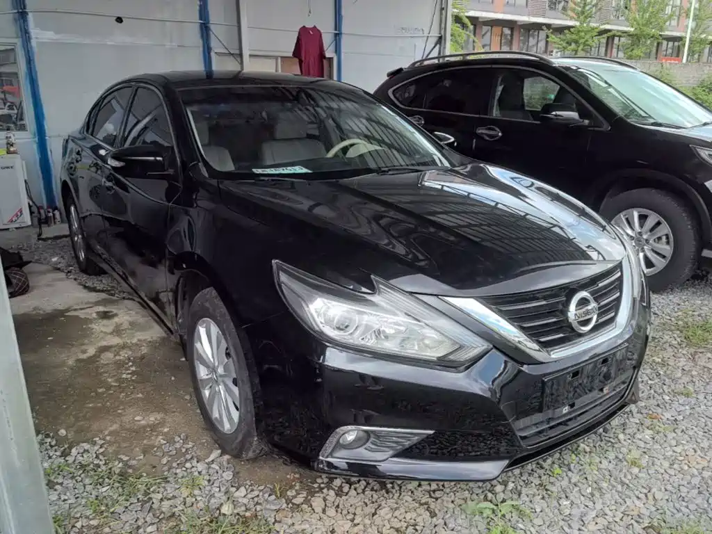 Nissan Teana 2018