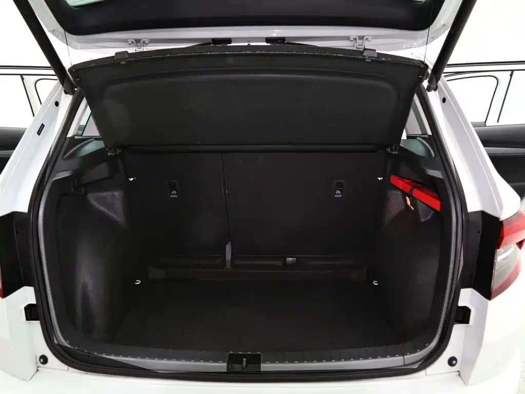 Skoda Karoq 2024 — фото 10
