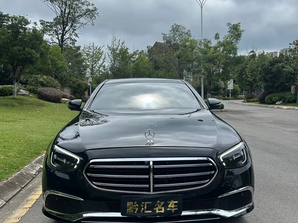 Mercedes-Benz E-Class 2023
