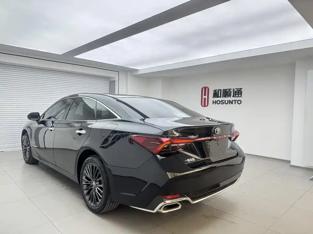 Toyota Avalon 2019 — фото 9