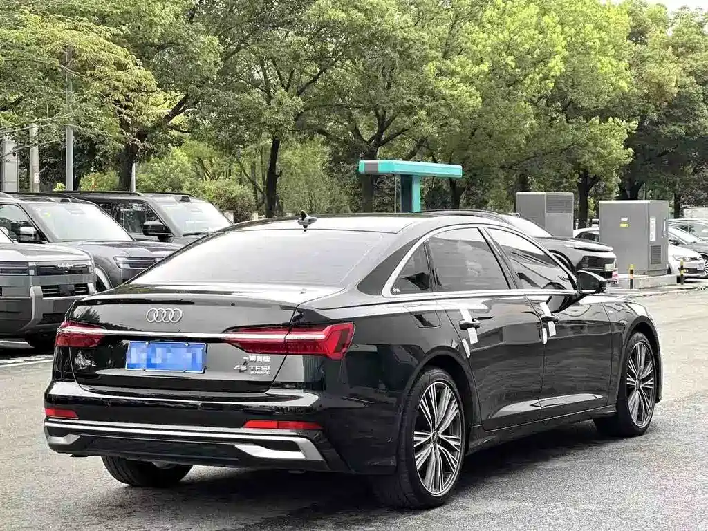 Audi A6L 2023 — фото 9