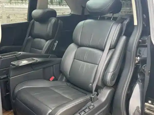 Honda Elysion 2018