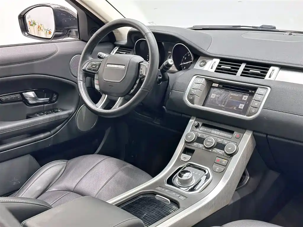 Land Rover Evoque 2016 — фото 13