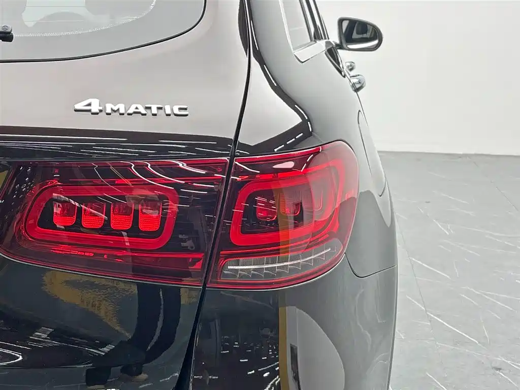 Mercedes-Benz GLC 2023 — фото 10