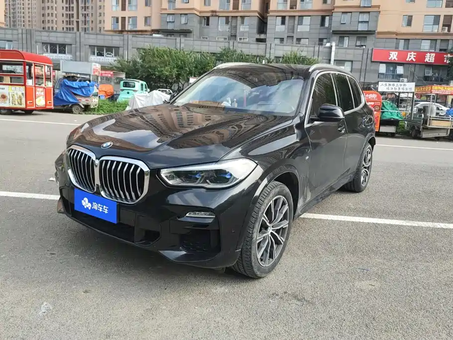 BMW X5 2019 — фото 1