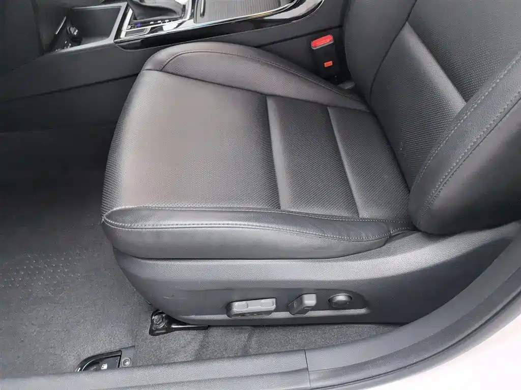 Hyundai Mistra 2016 — фото 20