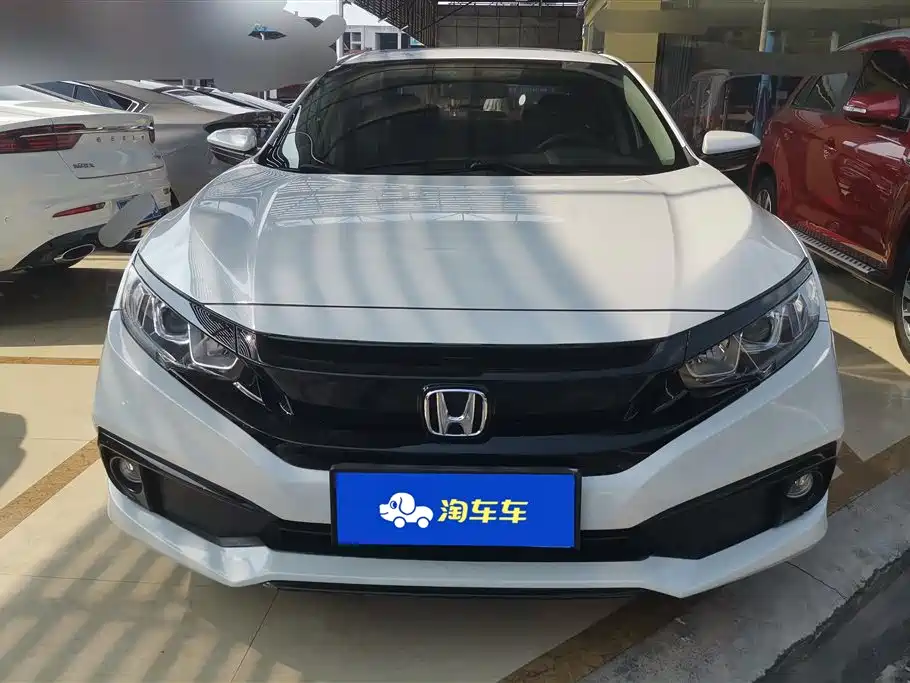 Honda Civic 2019 — фото 2