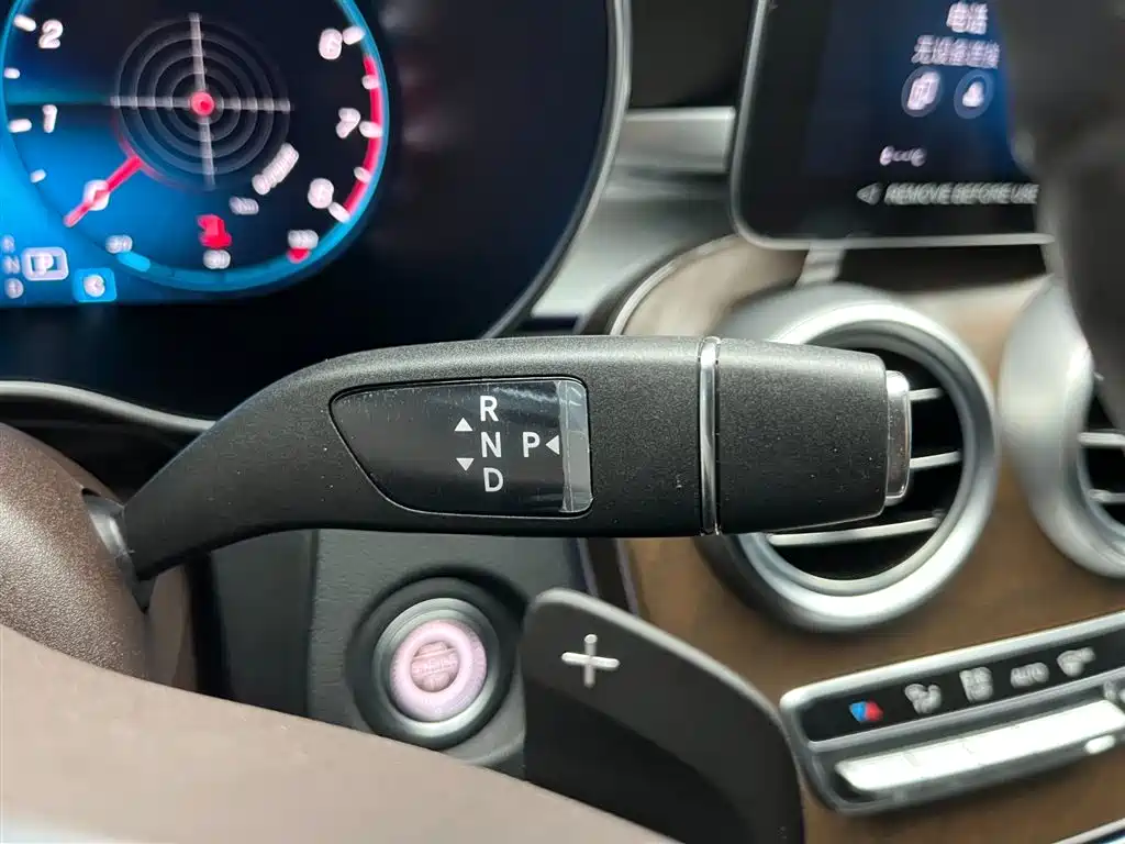 Mercedes-Benz GLC 2023 — фото 18