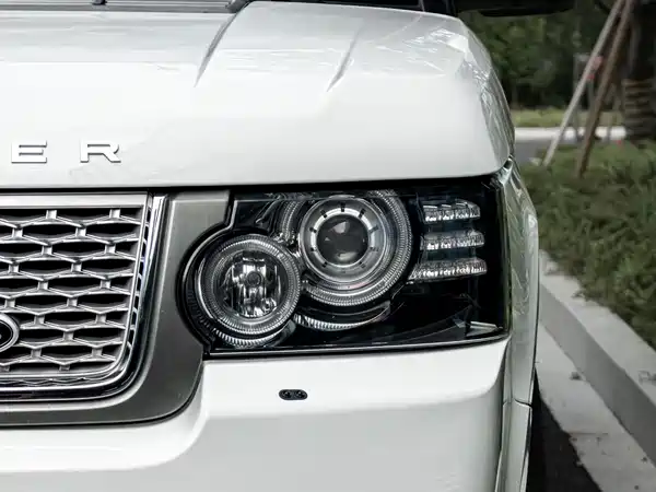 Land Rover Range Rover 2012