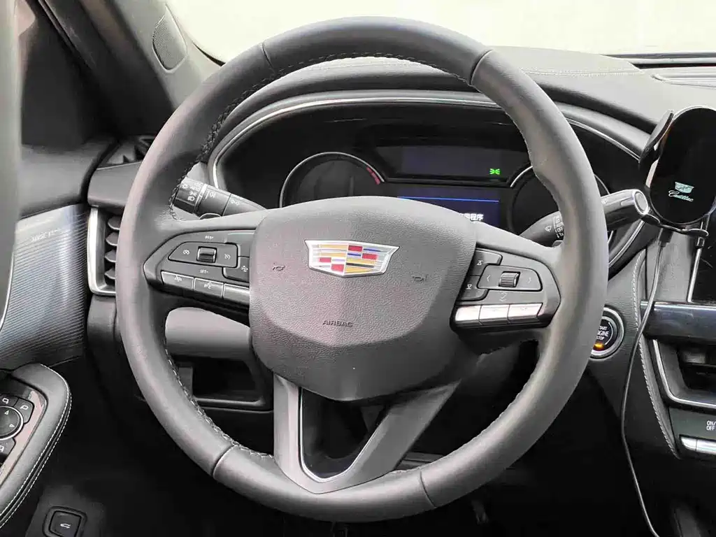 Cadillac CT5 2023 — фото 22