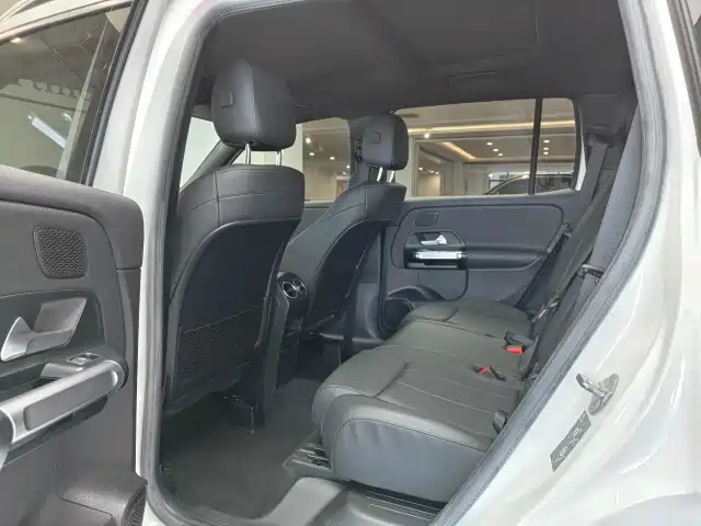 Mercedes-Benz GLB 2020 — фото 12