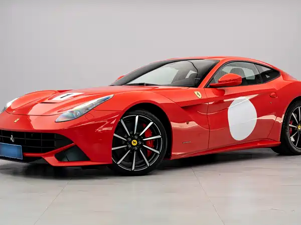 Ferrari F12berlinetta 2013