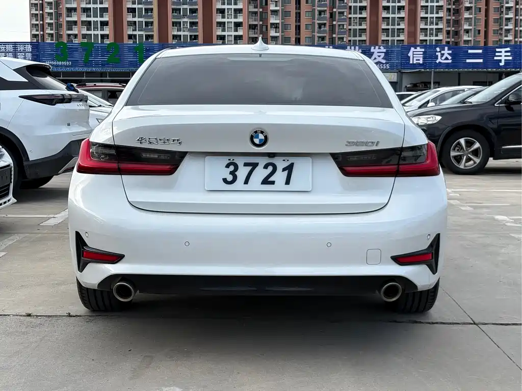BMW 3 Series 2021