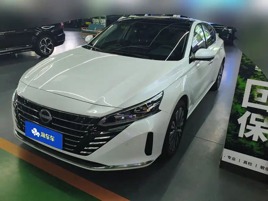 Nissan Teana 2025