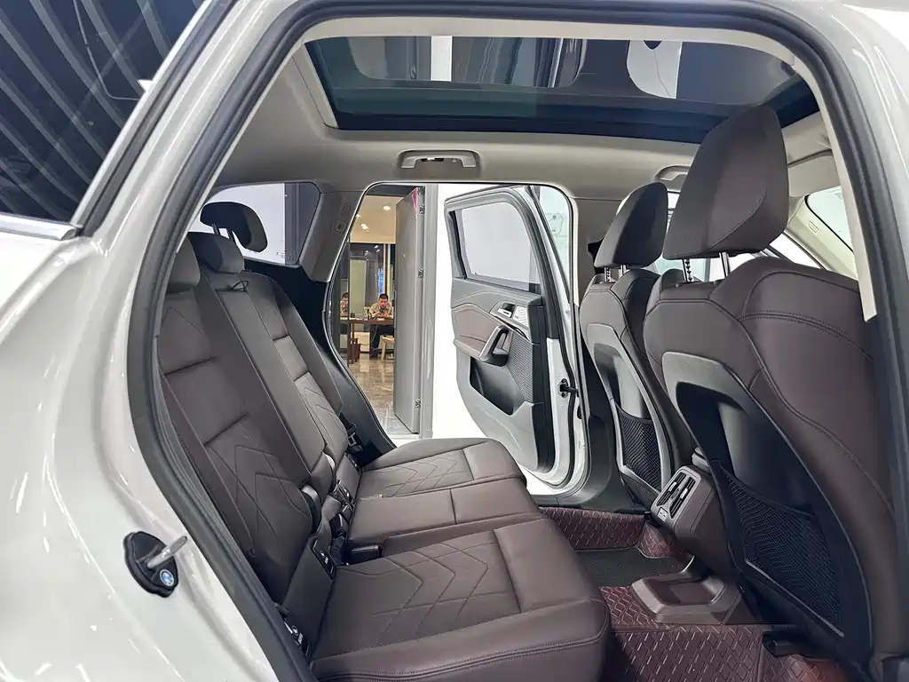BMW X1 2023 — фото 12