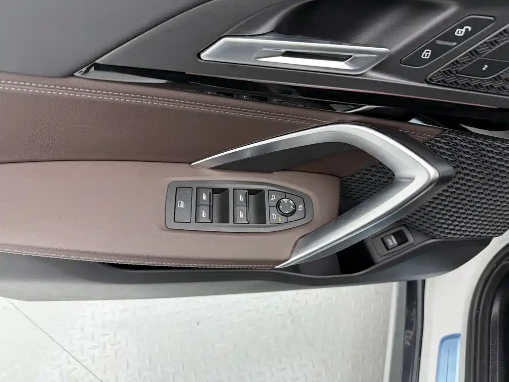 BMW X1 2023 — фото 17
