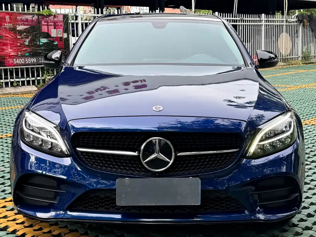 Mercedes-Benz C-Class 2021